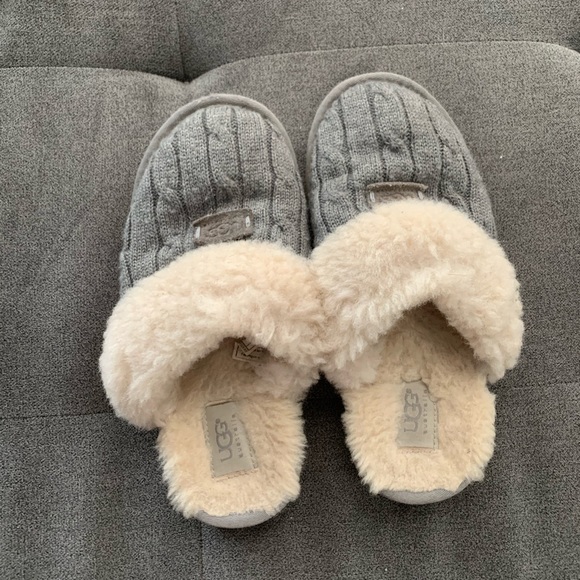 poshmark ugg slippers